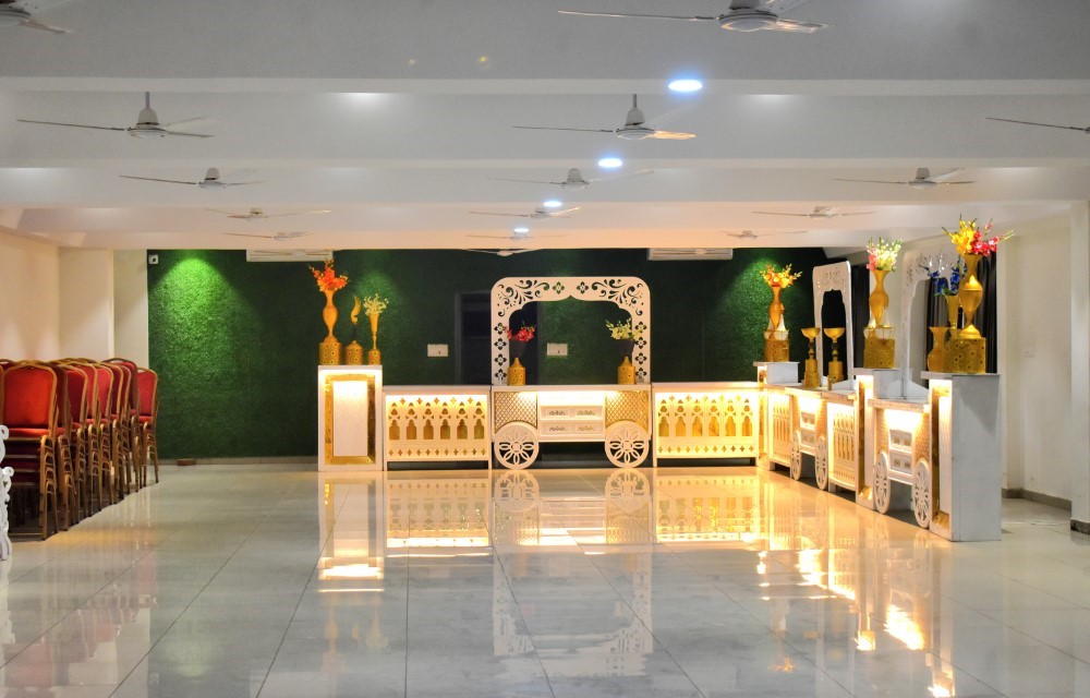 Hotel Kanha Inn